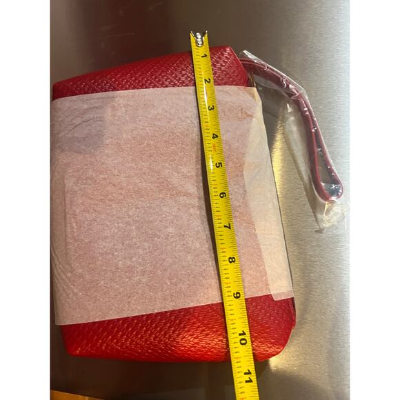 Winston Unique-shaped tote front pocket & removable cosmetic pouch Red NWT - Picture 8 of 15